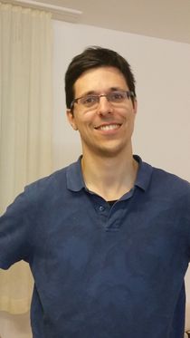 Mag. Raimund Porod (Projektinitiator, ehemaliger Lehrer - derzeit in der Privatwirtschaft tätig, porod@marienberg.at)